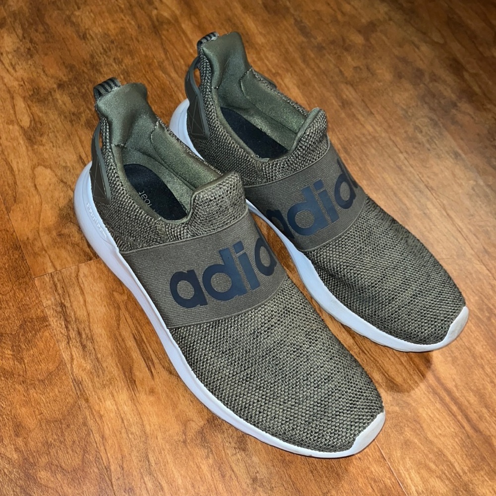 ADIDAS GREEN MEN SIZE:9